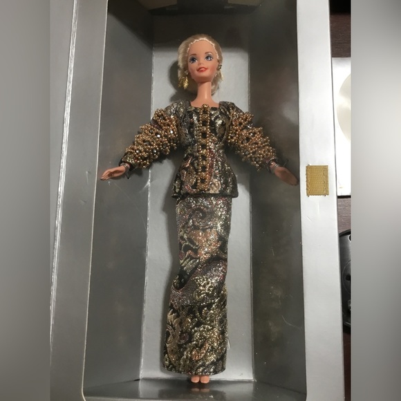 Christian Dior Mattel Barbie Doll - Picture 10 of 15